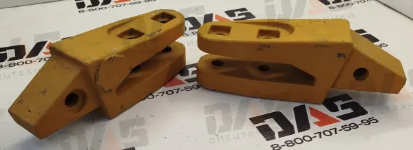 Адаптер коронки на ковш 32 мм (крепление болты) СDM833 н/о оригинал