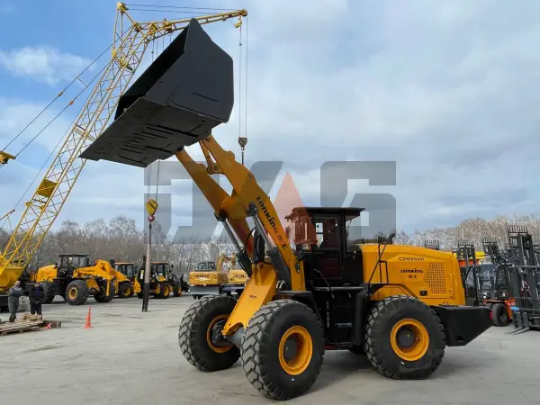 Фронтальный погрузчик CDM856H купить в Екатеринбурге