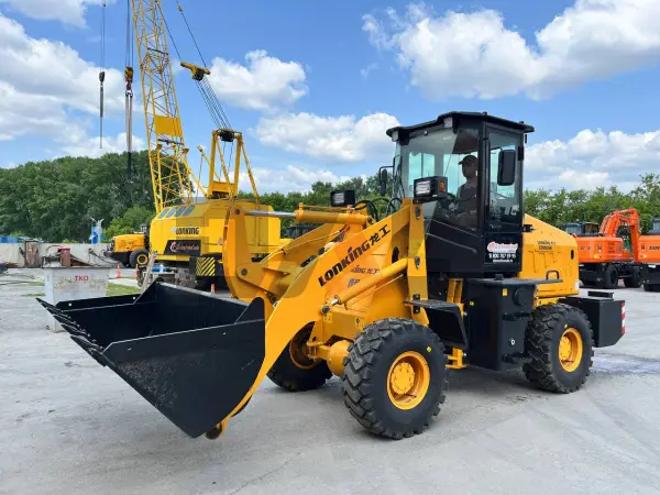 Фронтальный погрузчик Lonking CDM926 купить в Екатеринбурге