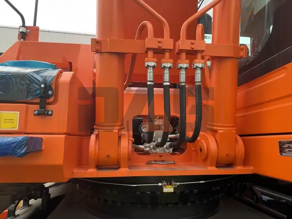 Экскаватор Lonking CDM6490F купить в Екатеринбурге
