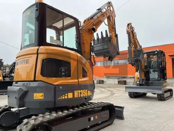 Мини-экскаватор HENGTE HT35 купить в Екатеринбурге