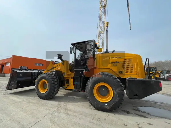 Фронтальный погрузчик CDM856H купить в Екатеринбурге