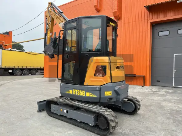 Мини-экскаватор HENGTE HT35 купить в Екатеринбурге