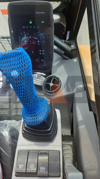 Мини-экскаватор HENGTE HT35