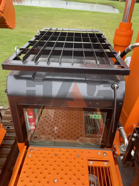 Экскаватор Lonking CDM6490F купить в Екатеринбурге
