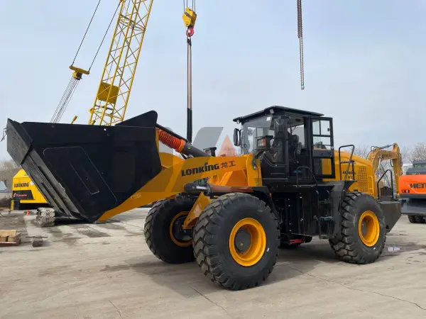 Фронтальный погрузчик CDM856H купить в Екатеринбурге