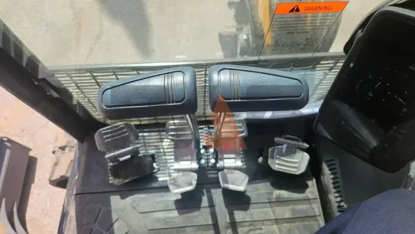 Мини-экскаватор HENGTE HT35